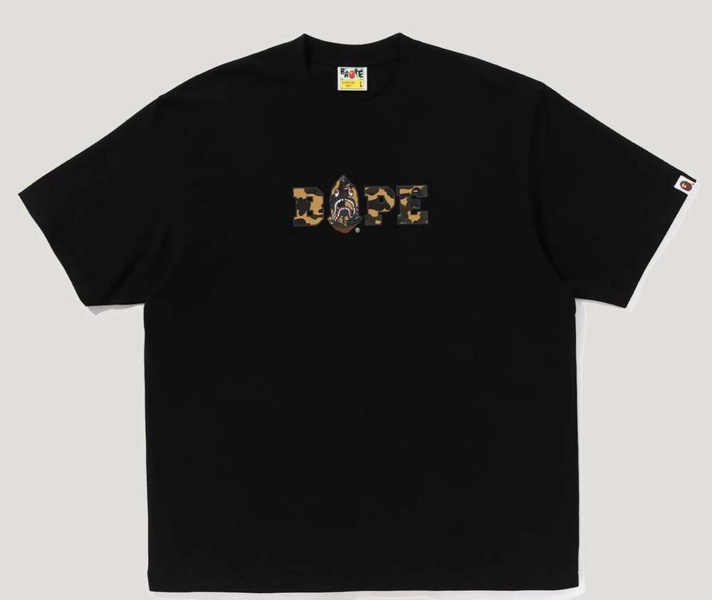 BAPE 1rst Camo Shark Logo Relaxed Fit Tee in LARGE